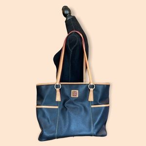 Large Dooney and Bourke shopper